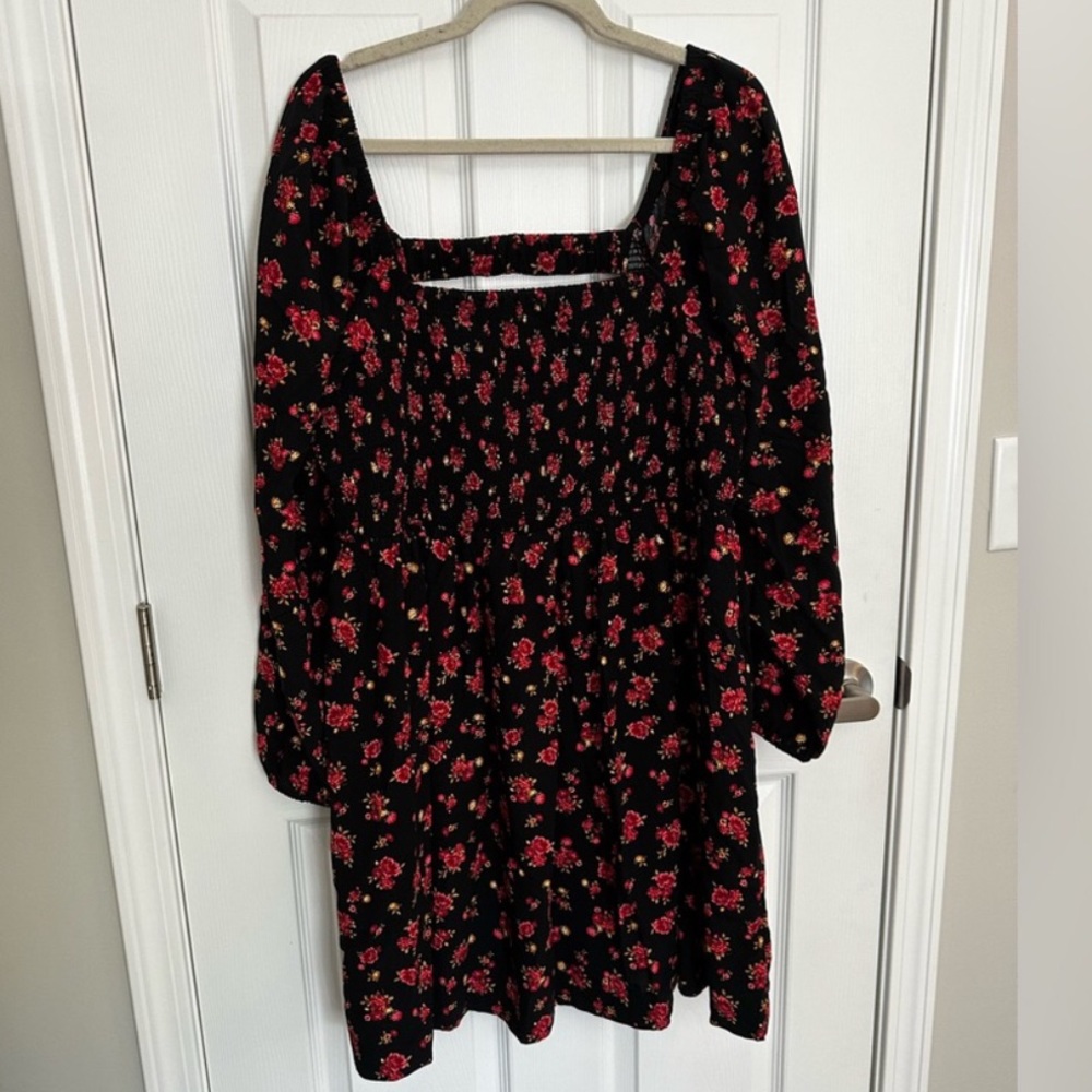 ❤️‍🔥Old Navy Smock Dress❤️‍🔥